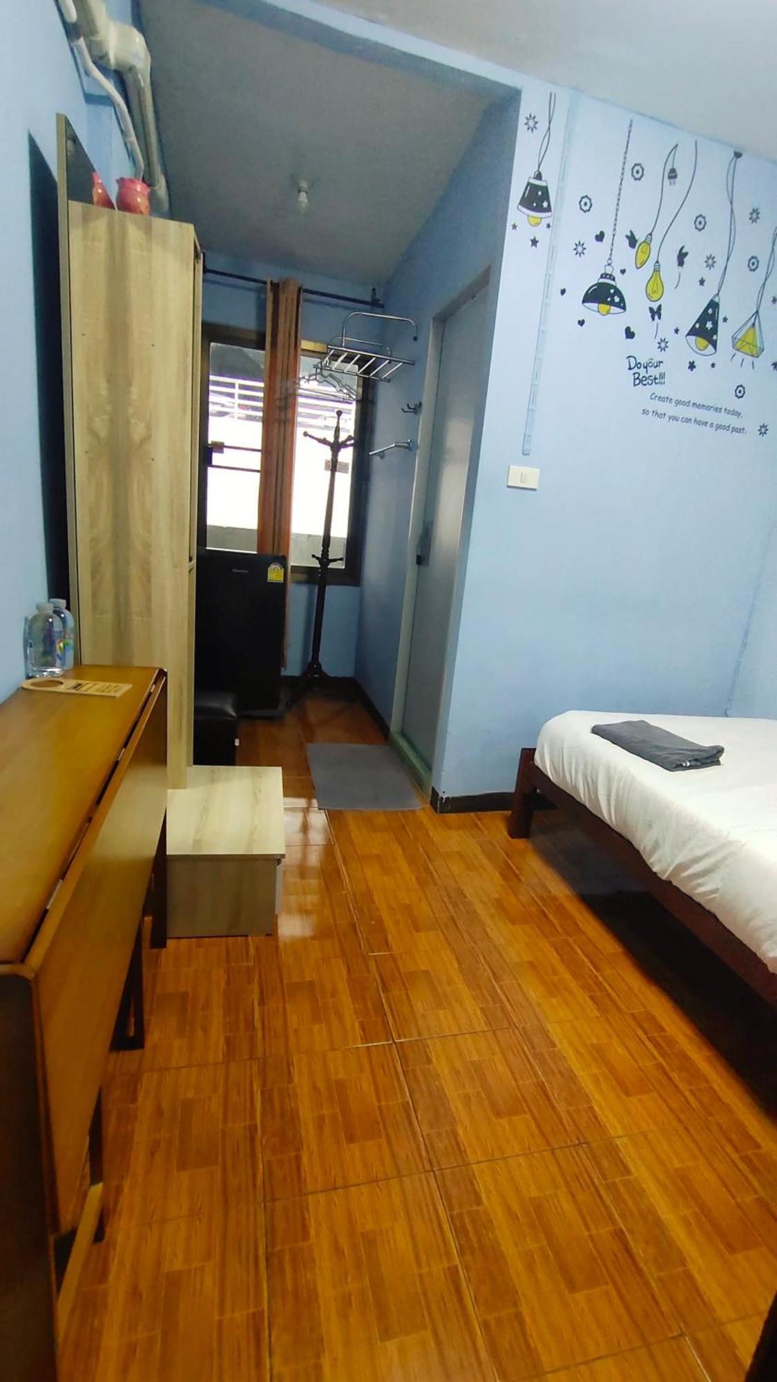 Stay Hostel * בנגקוק